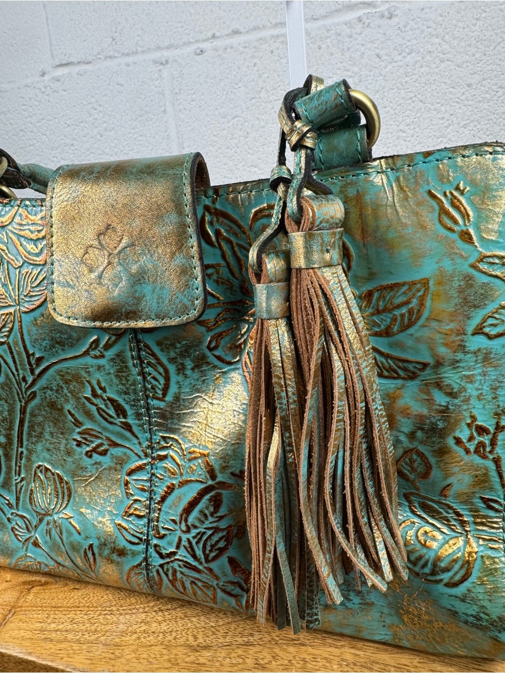Patricia Nash Turquoise Gold Tooled Floral Leather Satchel Tassel Bag - Picture 5 of 15
